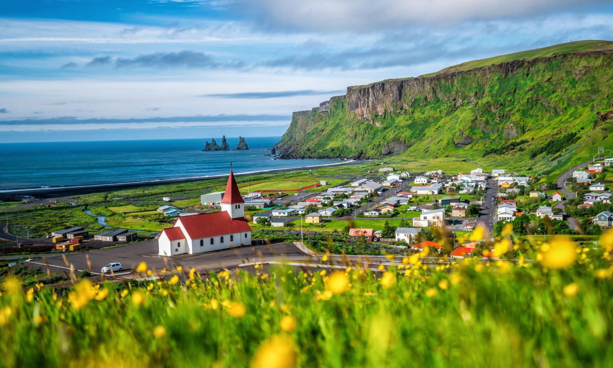 DESCUBRA ISLANDIA