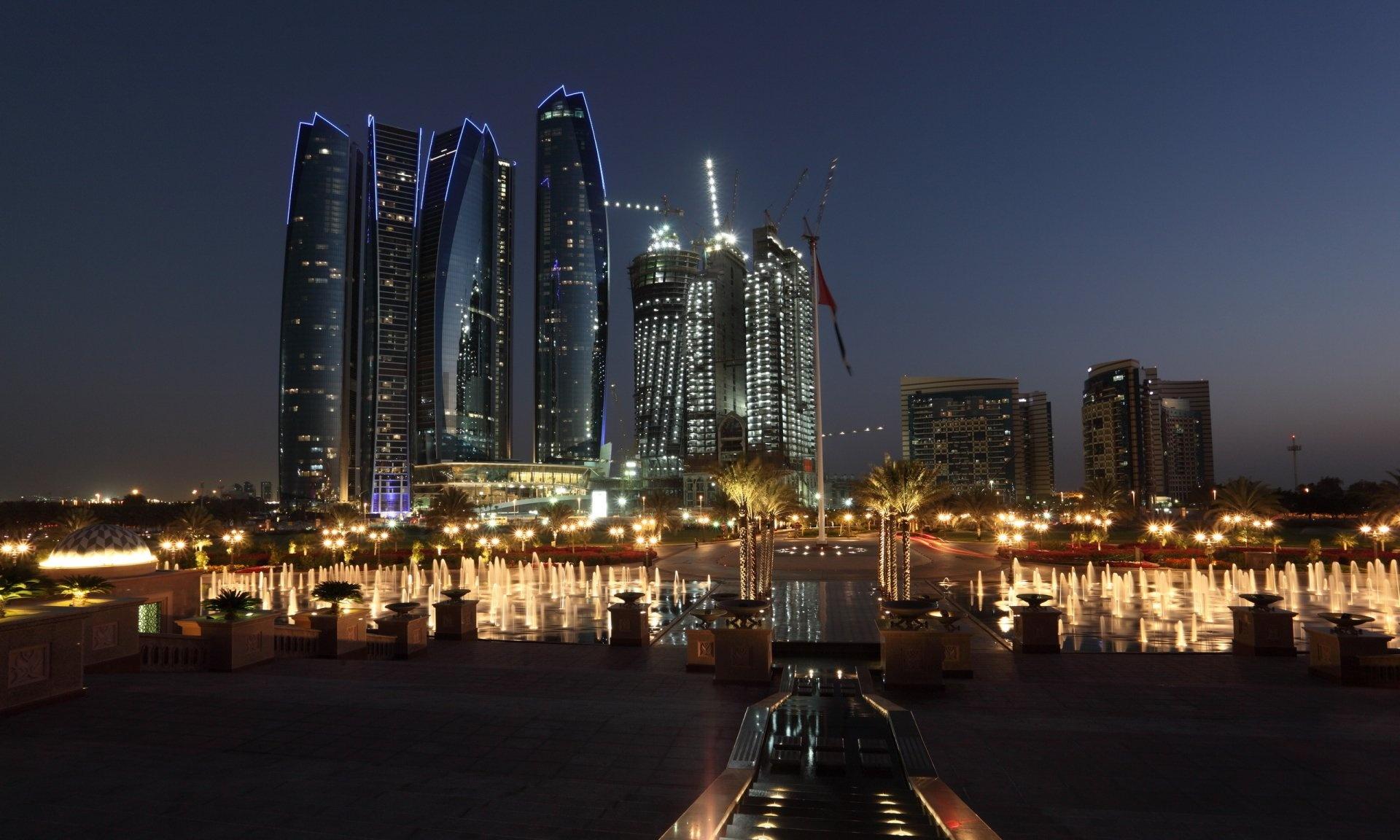 ABU DHABI CITY PACK