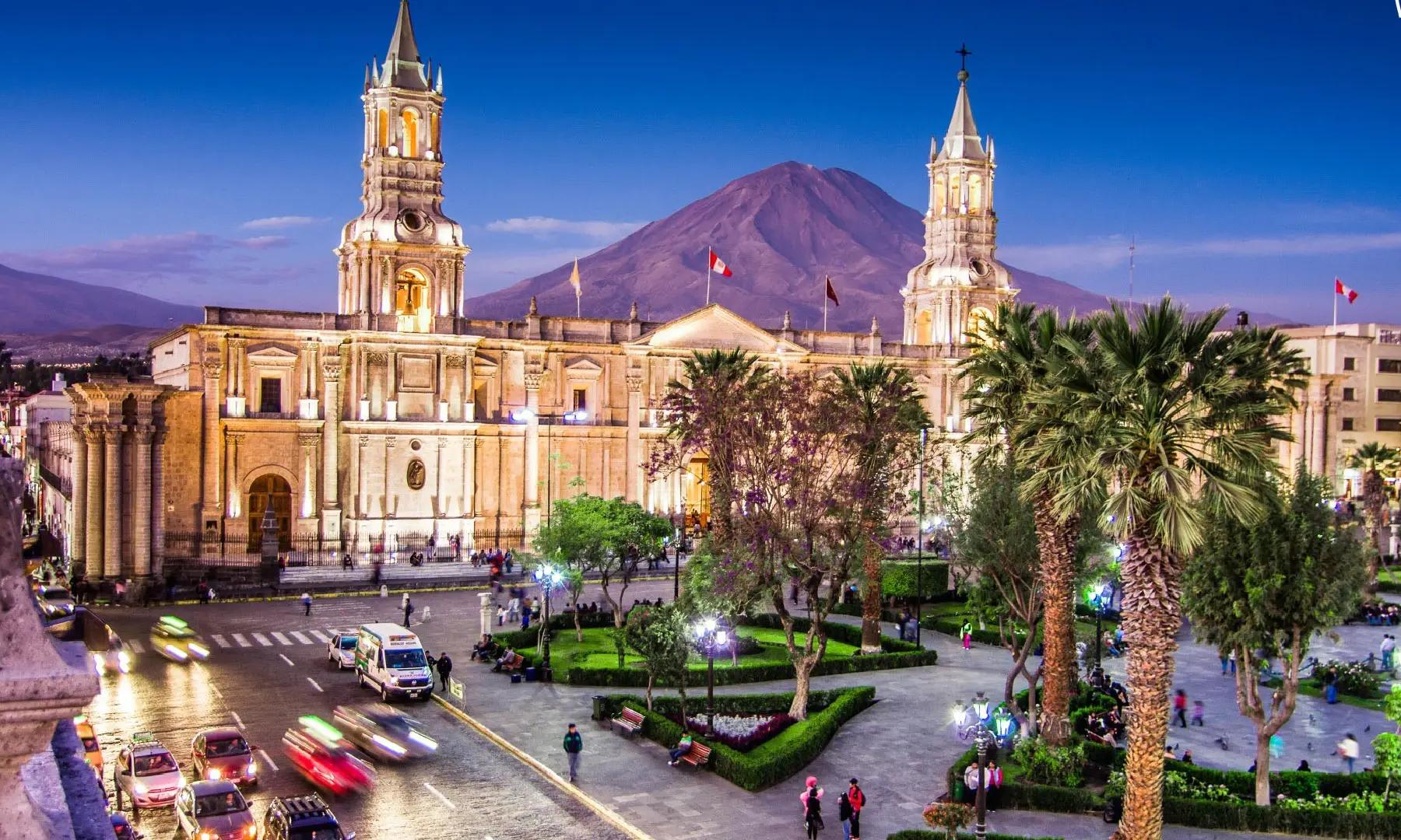 COLECCIÓN DE ENCANTOS