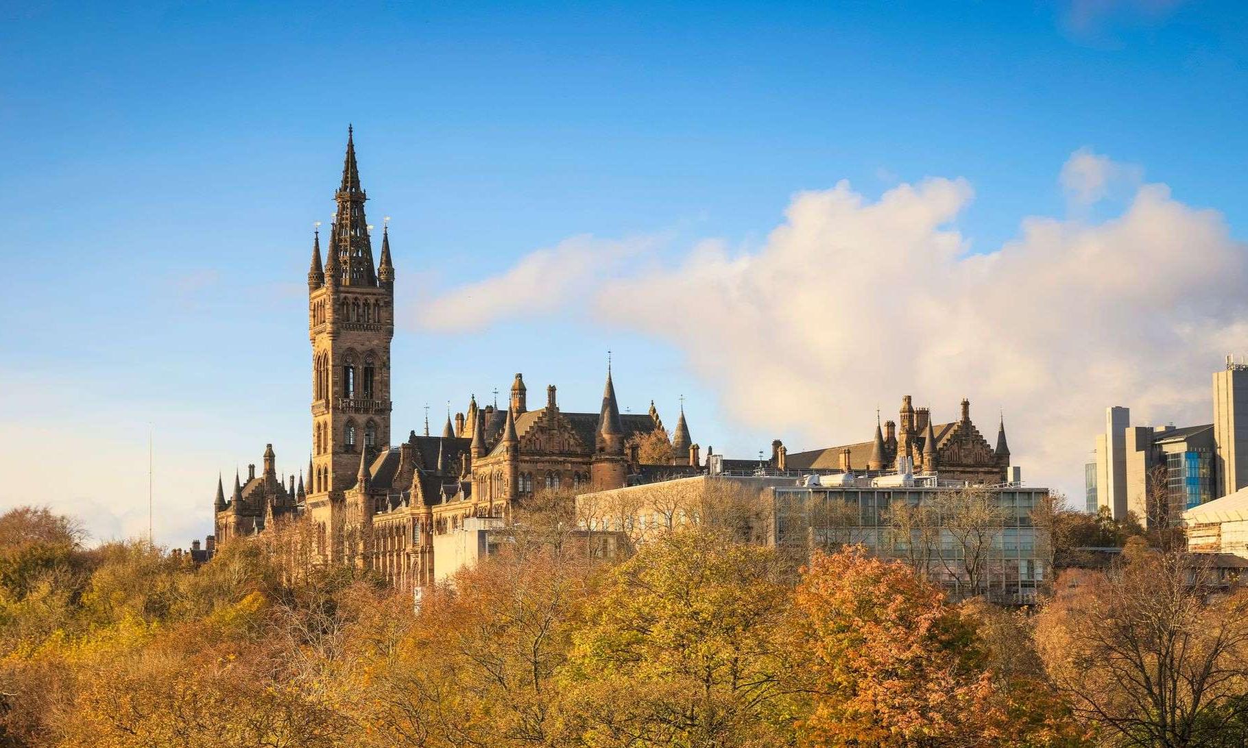 CASTILLOS Y LEYENDAS DE ESCOCIA