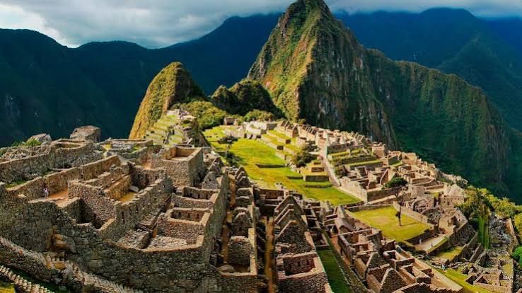 PERU LEGENDARIO SALIDA GRUPAL ACOMPAÑADA 